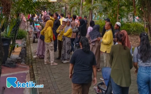 Cegah Tindak Kejahatan di KBS, Polsek Wonokromo Turunkan 15 Personel