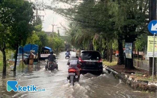Thumbnail Sumenep Terendam, Aktivis Gen Eco Action: Bukan Sekadar Karena Hujan, Tapi Sampah