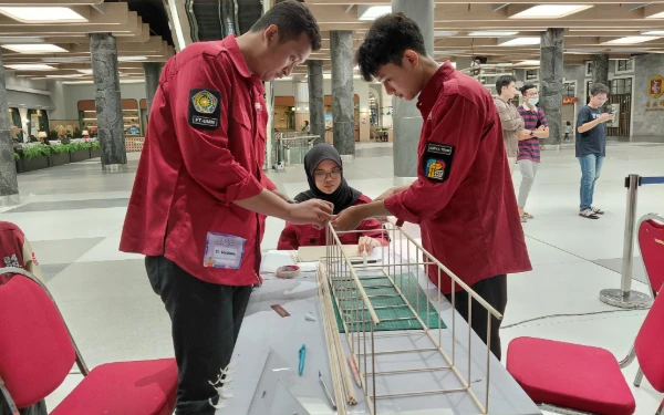 Thumbnail Berita - PCE 2025 Tantang Ratusan Pelajar dan Mahasiswa Rancang Infrastruktur Tahan Bencana