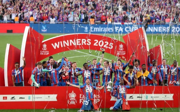 119 Tahun Penantian, Crystal Palace Juara Piala FA