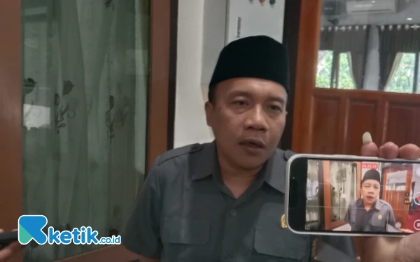 DPRD Trenggalek Gelar Paripurna, Eksekutif Jawab Pandangan Fraksi Terkait Perda Nomor 17 Tahun 2016