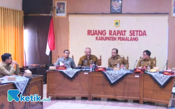 Tangani Banjir Rob, Pemkab Pemalang dan Pemprov Jateng Sepakat Akselerasi Infrastruktur Pesisir
