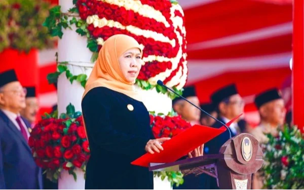 Thumbnail Berita - Gubernur Khofifah Apresiasi Kerja Keras KTH, Jatim Povinsi Tertinggi Transaksi Ekonomi Kelompok Tani Hutan