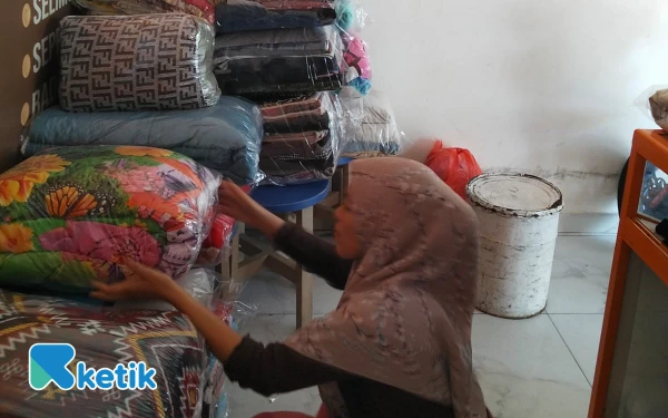 Kisah Ketekunan Musipah Menjalani Usaha Sederhana Laundryku di Pedesaan Sampang