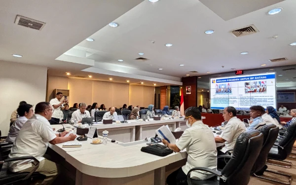 Thumbnail Batam Dominasi Struktur Ekonomi Provinsi Kepulauan Riau, Sumbang 66 Persen Total PDRB