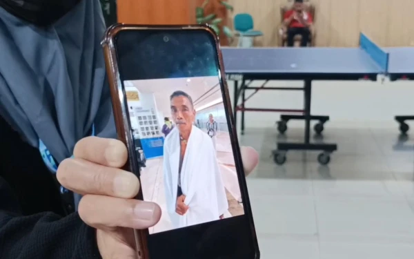 Thumbnail Berita - Jemaah Haji Asal Malang Hilang di Makkah, Idap Demensia