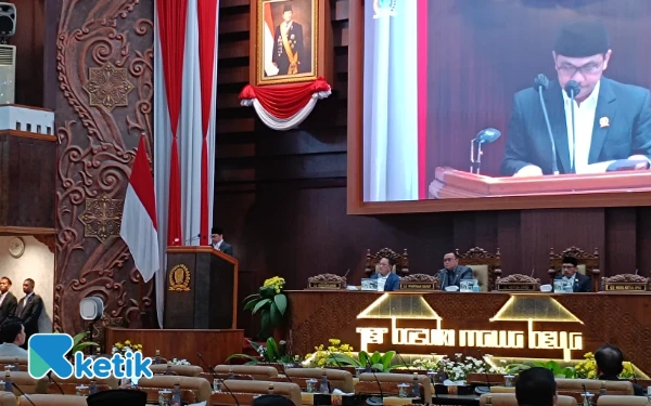 Thumbnail Berita - Banggar DPRD Jatim Tekankan Pokir untuk Meningkatkan Kesejahteraan Masyarakat