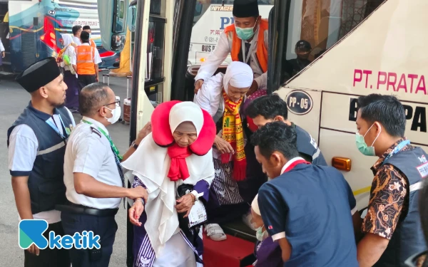 Kloter 43 dan 44 Debarkasi Surabaya Tertunda Pulang, Sugiyo Jelaskan Alasannya