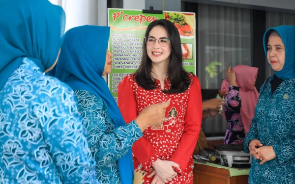 Thumbnail Berita - Sirkulasi Udara hingga Jamban, Ini Kriteria Rumah Sehat Menurut Arumi Bachsin