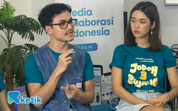 Thumbnail (Kiri) Jourdy Pranata sebagai Fadly merupakan pemeran utama di Film Jodoh 3 Bujang. (Foto: Shinta Miranda/Ketik.co.id)