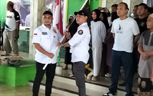 Thumbnail Berita - Semangat Muda, Visi Baru: Randi Daeng Resmi Nahkodai BIFI Bitung