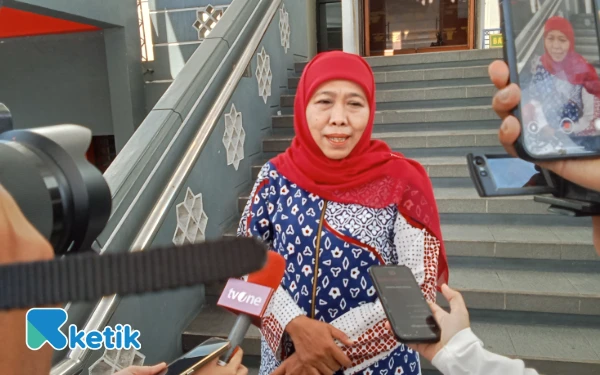 Thumbnail Berita - Akan Dimintai Keterangan Sebagai Saksi Kasus Dana Hibah, Gubernur Khofifah: Kita Menunggu Sesuai Prosedur Saja