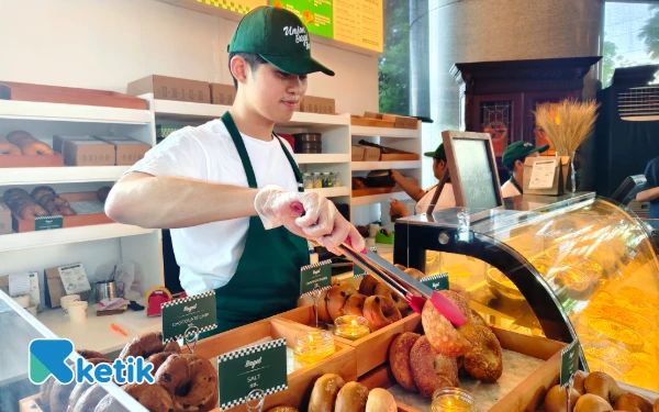 Thumbnail Berita - Mencicipi Bagel, Kudapan Gurih dan Renyah, Cocok Buat Teman Ngopi