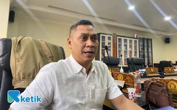 Thumbnail Berita - DPRD Surabaya Sebut Pemkot Seharusnya Bangun 5 SMP Negeri