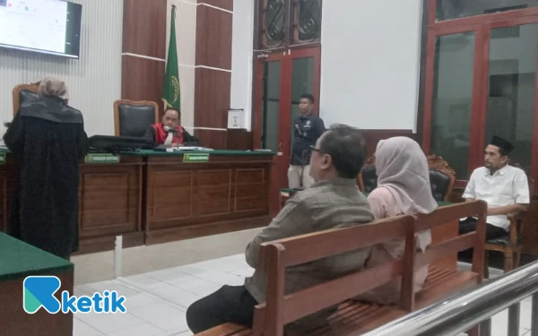 Thumbnail Berita - Gelapkan 10 Mobil Penunggak Pembayaran, Kepala Kolektor Didakwa Rugikan Rp 21 Miliar