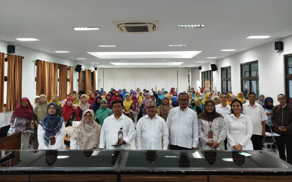 Thumbnail Berita - Optimalisasi Evaluasi Diri Guru, PAUD UNY Gelar Pelatihan Penggunaan Website Asesmen Kompetensi Pedagogik dan Profesional