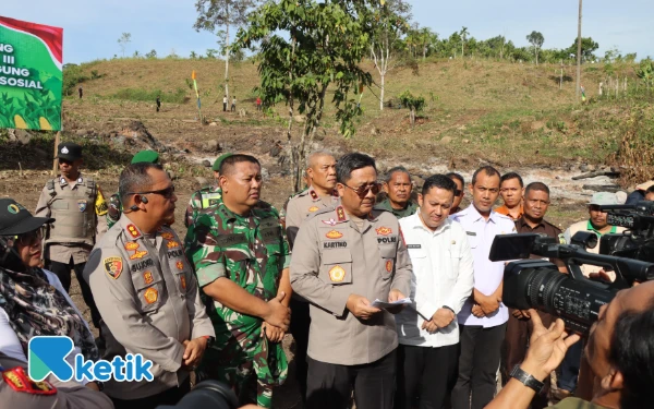 Thumbnail Berita - Dukung Penanaman Jagung Serentak Kuartal III, Polda Aceh Kerahkan Ratusan Alsintan