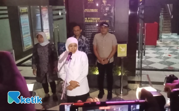 Thumbnail Berita - Khofifah Bantu KPK Lengkapi Data Tambahan Kasus Dana Hibah