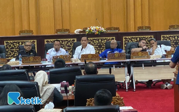 Thumbnail Berita - DPRD Surabaya Minta Swasta Aktif Bangun Hunian Vertikal di Kawasan Strategis