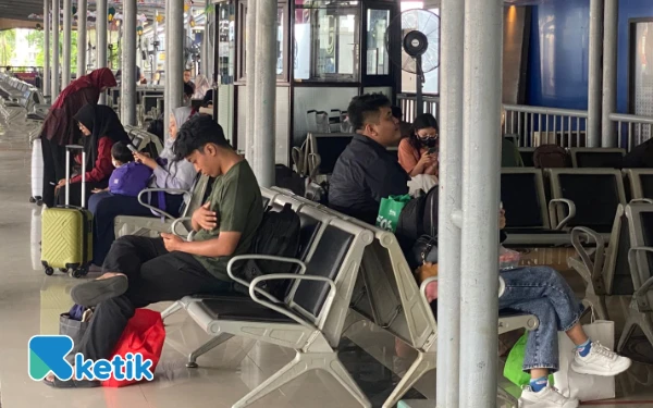 Thumbnail Berita - Pemesanan Tiket Mendadak, Daop 8 Surabaya Berikan Layanan Fleksibel dan Cepat