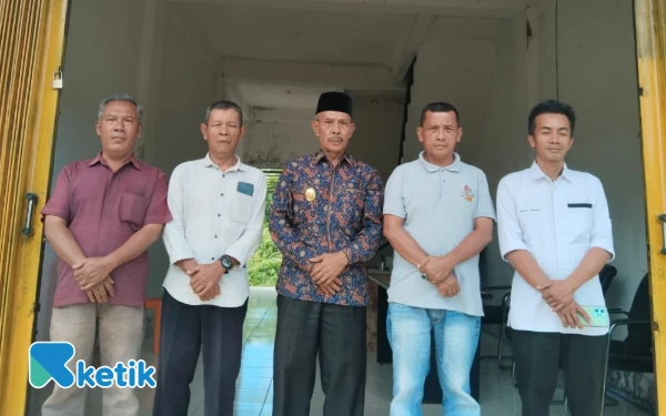 Thumbnail Berita - Wabub Aceh Singkil Sambangi Kantor SWI di Ruko Pemda Pulo Sarok