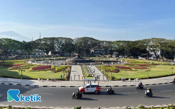 Thumbnail Berita - Fenomena Bedinding Menyerang Kota Malang, Pertanda Memasuki Musim Maba