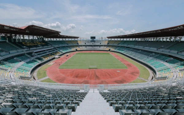 Thumbnail Berita - Timnas Indonesia Agendakan 2 Uji Coba di Surabaya, Asprov Jatim: Belum Ada Pemberitahuan Resmi