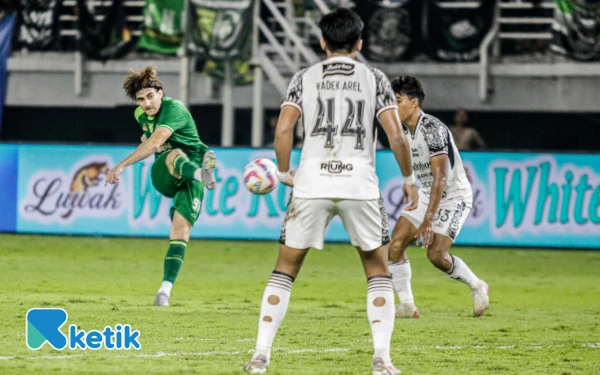 Thumbnail Berita - I League Perbolehkan Klub Rekrut 11 Pemain Asing, Pentolan Bonek: Buat Apa?
