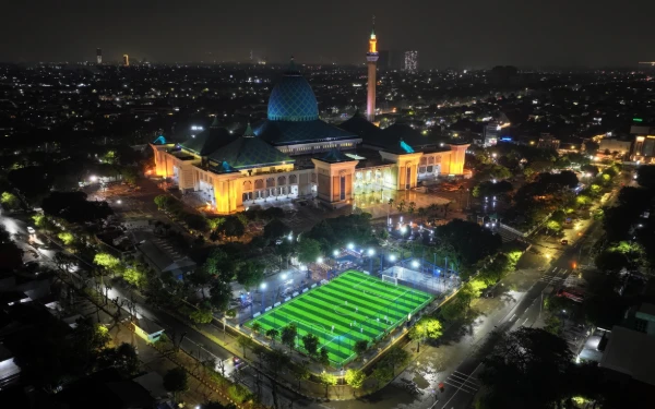 Thumbnail Berita - Perdana! Masjid di Surabaya ini Satu-satunya di Indonesia Miliki Mini Soccer