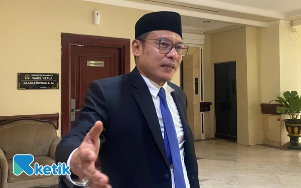 Thumbnail Berita - Arif Fathoni Minta Dispendik Surabaya Serius Cegah Bullying di Sekolah