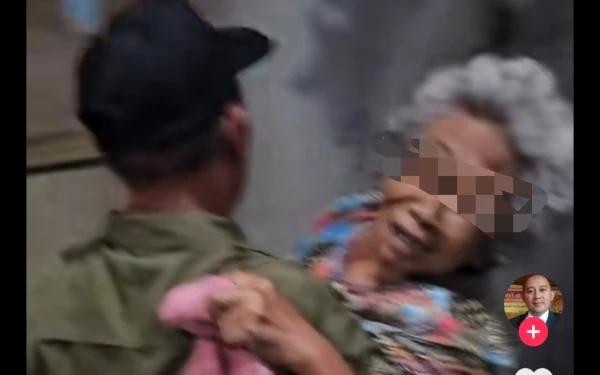 Thumbnail Berita - Viral, 4 Anak Kandung asal Surabaya Serahkan Ibu ke Griya Lansia Malang, Alasan Tak Miliki Rumah