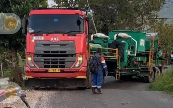 Thumbnail Berita - Alat Berat PT Ramai Jaya Abadi Vendor Pertamina Field Cepu Picu Masalah di Jalan
