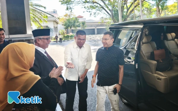 Thumbnail Berita - Perdana! Wisuda UIN Malang Dihadiri Anang-Ashanty