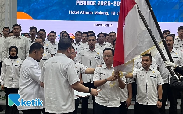 Thumbnail Berita - Sah! Hendi Suryoleksono Pimpin HIPMI Kota Malang, Usung Program Berani BerHSL