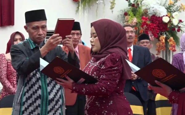 Thumbnail Berita - Unisma Baiat 34 Dokter Muslim, Siap Mengabdi Kepada Bangsa Indonesia