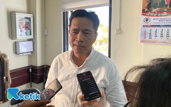 Thumbnail Berita - DPRD Surabaya Curiga Ada Kejanggalan di Balik Pengajuan Utang Rp 425 Miliar