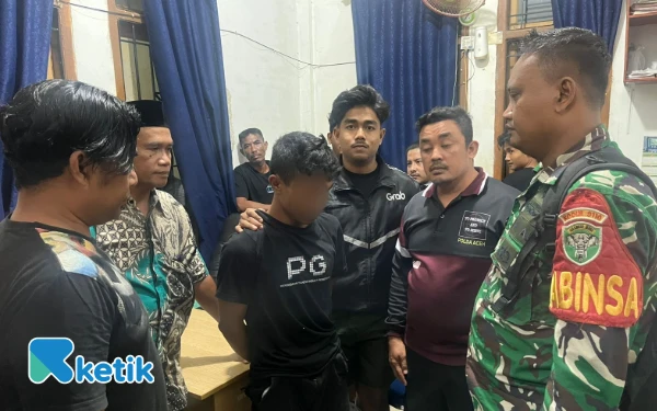 Thumbnail Berita - Patut Dicontoh! Pemuda di Abdya Aceh Amankan Terduga Pengguna Narkoba