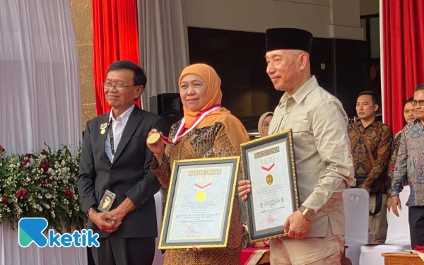 Thumbnail Berita - WOW! Jutaan Indigofera Ditanam Serentak, HKTI Jatim Raih MURI
