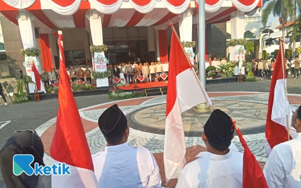 Thumbnail Berita - Salut! Pengurus HKTI Gresik Solid di Bawah Terik Matahari, Ada Apa Gerangan?