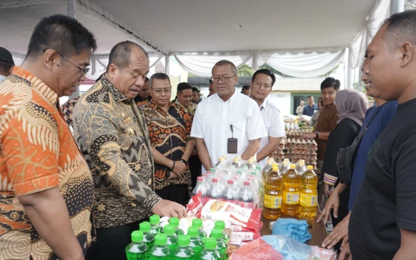 Thumbnail Berita - Kejari Asahan Gelar Pasar Murah, Wujud Sinergi Dukung Stabilitas Harga Pangan