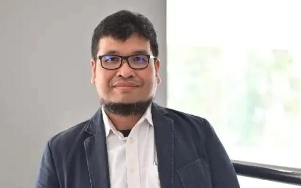 Thumbnail Berita - Kasus Gula Jerat Tom Lembong, Pakar Hukum Unair: Ini Kriminalisasi Kebijakan Publik