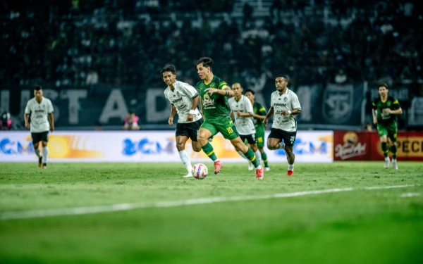Thumbnail Berita - Bruno Moreira Ingin Bonek Hijaukan GBT di Super League