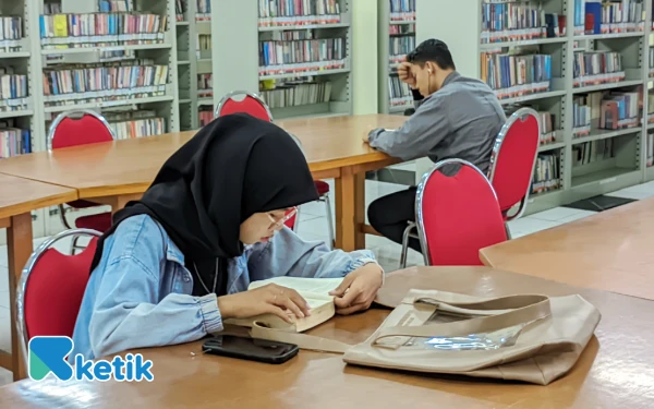 Thumbnail Berita - Wali Kota Malang Wacanakan Pembaruan Perpustakaan Kota, Jam Operasional Jadi Sorotan
