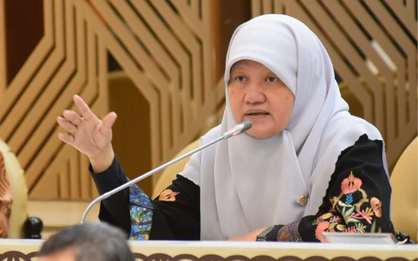 Thumbnail Berita - Anggota DPR RI Soroti Kericuhan di Kya-Kya Surabaya, Minta Evaluasi Mendalam