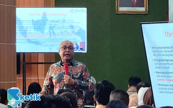 Thumbnail Berita - Cak Munir: Saya Siap Maju Demi Kembalikan Muruah dan Martabat PWI