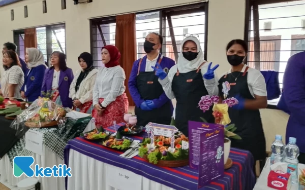 Thumbnail Berita - Rayakan Dies Natalis Ke-24, Unitri Beri Beasiswa Ratusan Siswa SD-SMP di Malang Raya