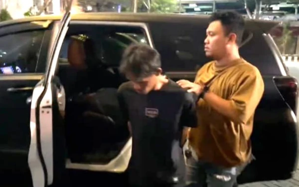 Thumbnail Berita - Warga Dampit Kabupaten Malang Residivis Bobol Toko Ditangkap Polrestabes Surabaya