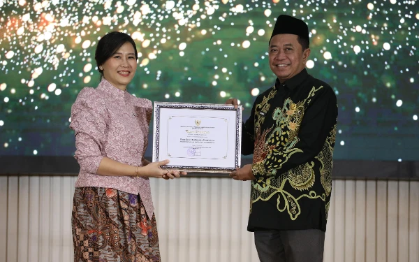 Thumbnail Berita - Bondowoso Kembali Ukir Prestasi, Raih Penghargaan Kabupaten Layak Anak Tingkat Nindya