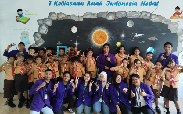 Thumbnail Berita - Cegah Bullying, Mahasiswa Unitri Berikan Pembelajaran e-Learning kepada Siswa SBN 2 Pandansari