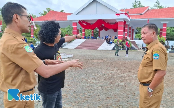 Thumbnail Berita - Saiful Turuy Pastikan Kesiapan Lapangan Asombang untuk Upacara HUT RI Halmahera Selatan